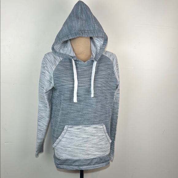 Free Planet hooded shirt size small - Picture 1 of 8
